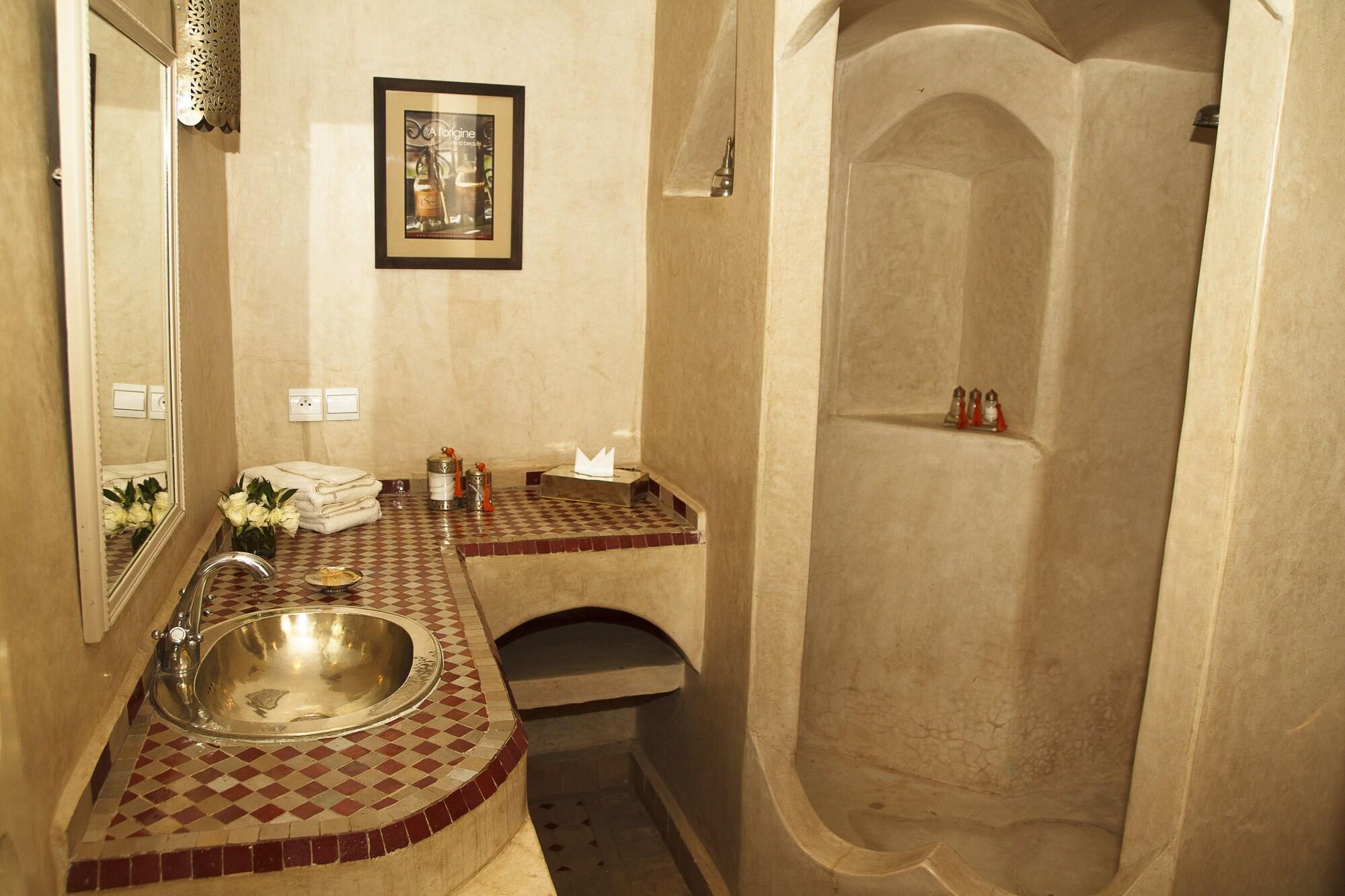 Clémentine Riad 3*